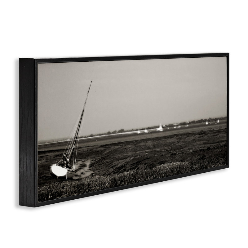 Canotage vers Hayling, estampe numérique encadrée par Noah Bay, Giclée encadrée noir minuit, H 10 po x l 24 po