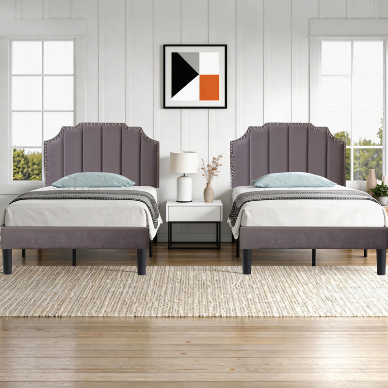 Lit plateforme tapissier Aldora, Gris foncé