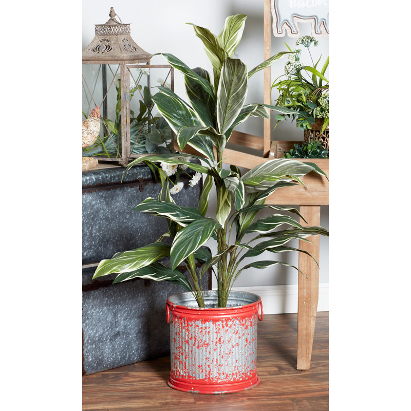 Adelanto Metal Planter, Red