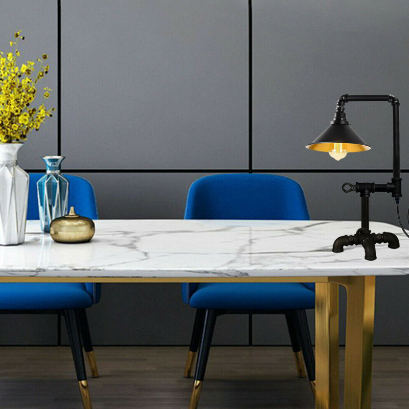 Lahziri Metal Desk Lamp
