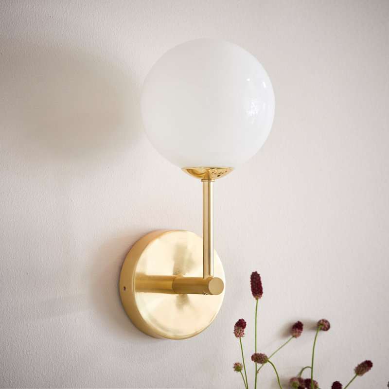 Aaliyah Armed Sconce