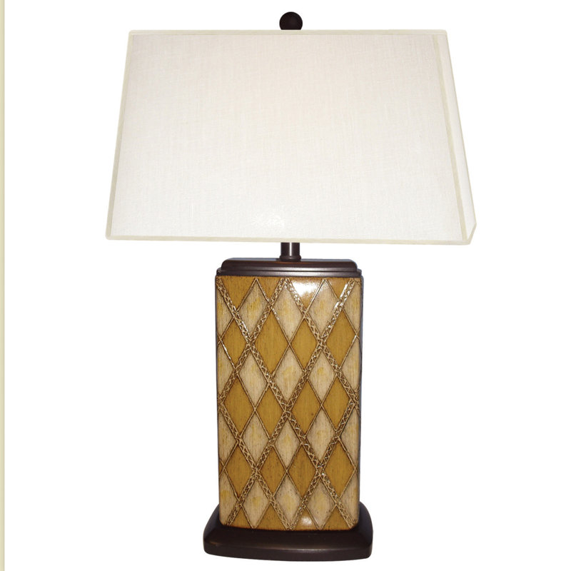 Diamond Chest Porcelain Table Lamp