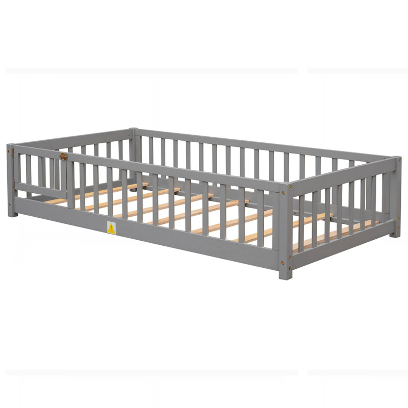 Lit plateforme au plancher avec clôture et porte, gris, Lit simple