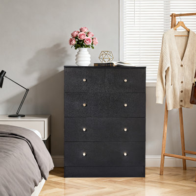 Grande commode anti-basculement à 5 tiroirs avec poignées en or rose, commode en bois noir pour la chambre à coucher, rangement dans l'entrée du salon