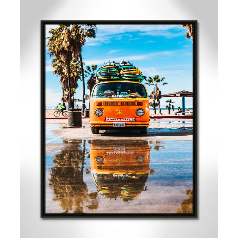 «Coastal Cruiser» par Tyler Nix, H 29,5 po x l 23,5 po x P 2 po, Cadre flottant espresso, Pas de tapis