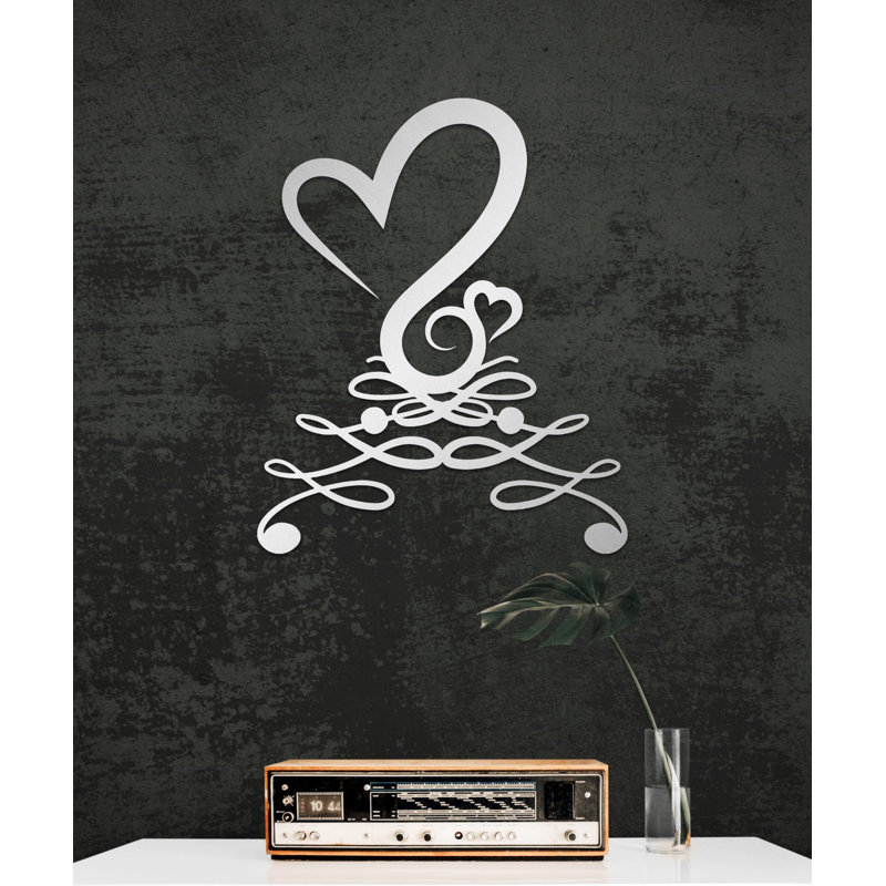 Décoration murale en métal Love & Infinity, cadeau de pendaison de crémaillère, H 34 po x l 27 po x P 0,5 po, Argent luisant