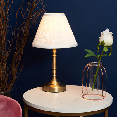 Fason Metal Table Lamp