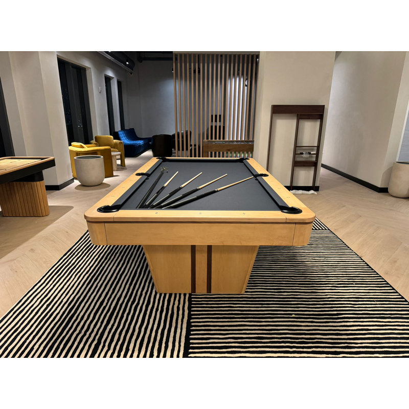 Preakness 8' Slate Pool Table In Maple