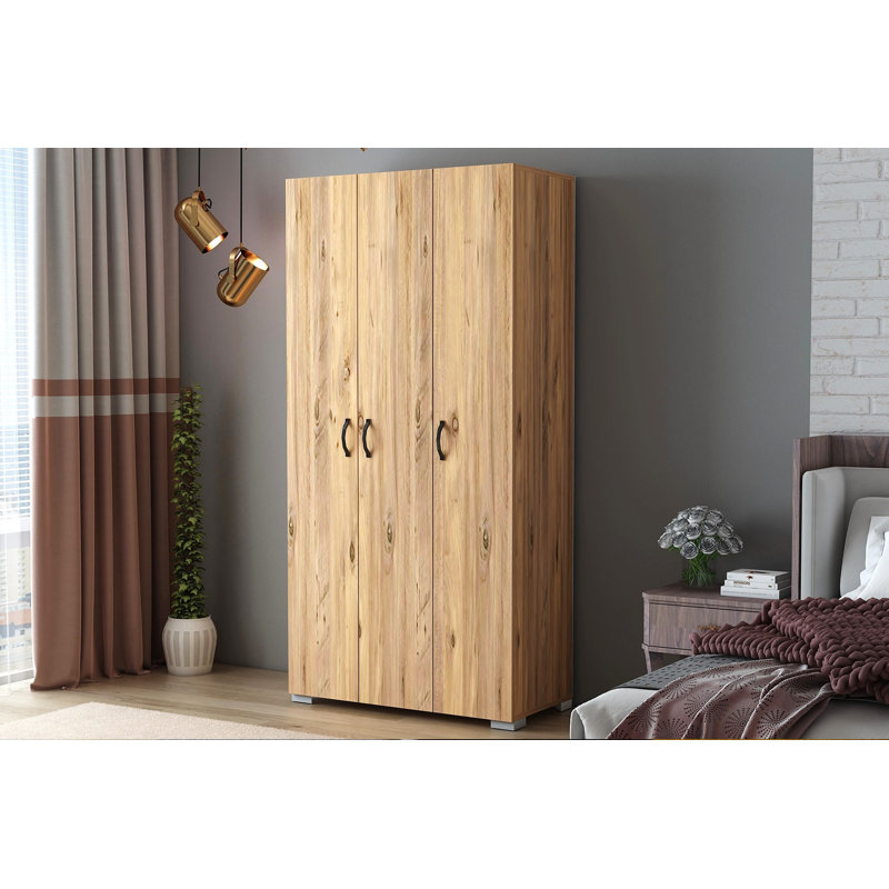 Armoire Ayreanna, Bois de pin de l'Atlantique