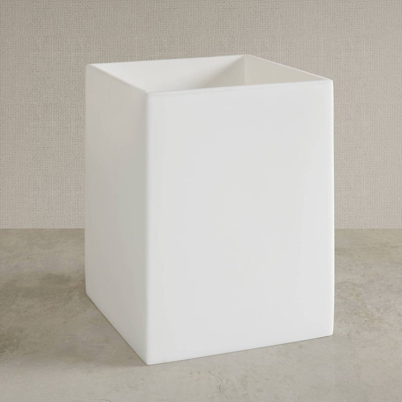 Frosted White Hand-Painted Resin Bath Accessories Set – 4-Piece, 1.4" H x 5.9" W x 10.8" D