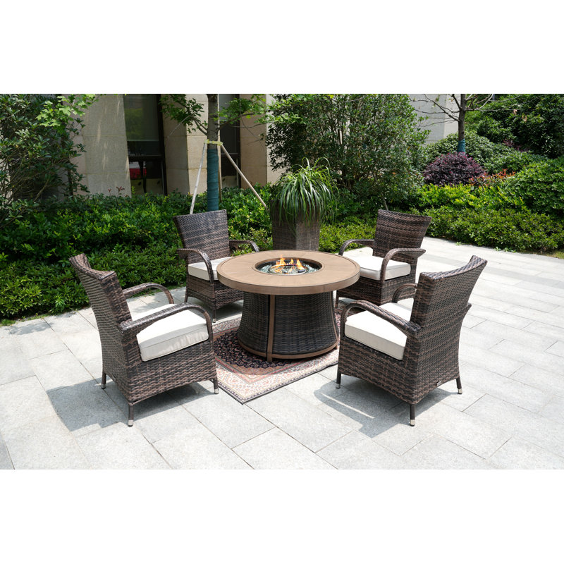 4 - Person Patio Dining Set Round Table with Cushions Included, Brown