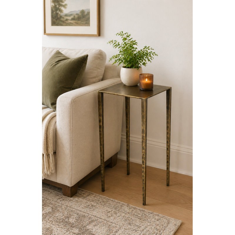 Table d'appoint Noah Iron - Finition laiton antique
