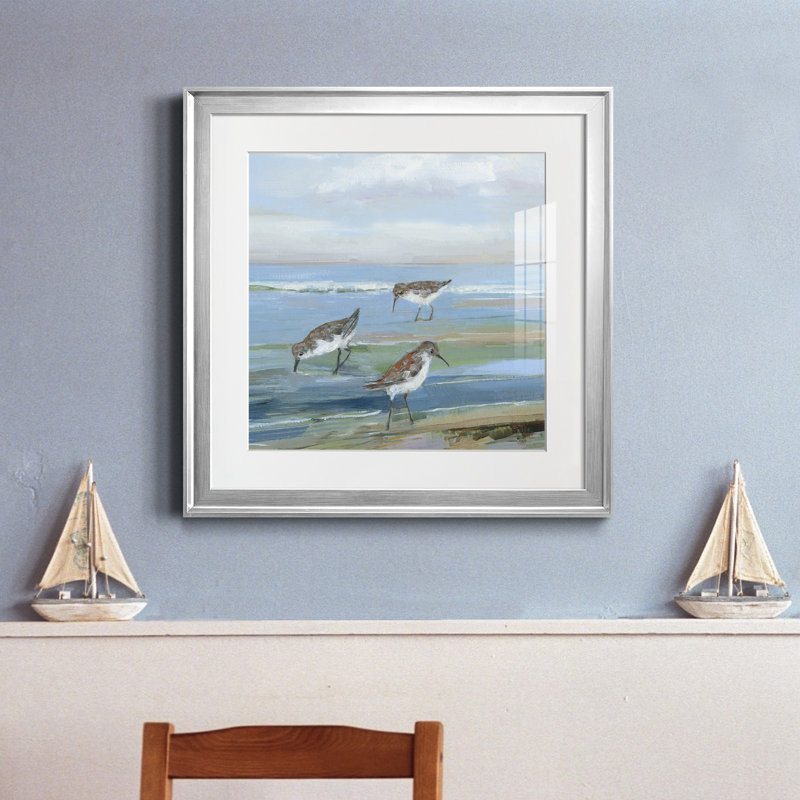 Seabird Beach I - peinture encadrée, Toile encadrée argentée, H 22,5 po x l 22,5 po x P 1,5 po
