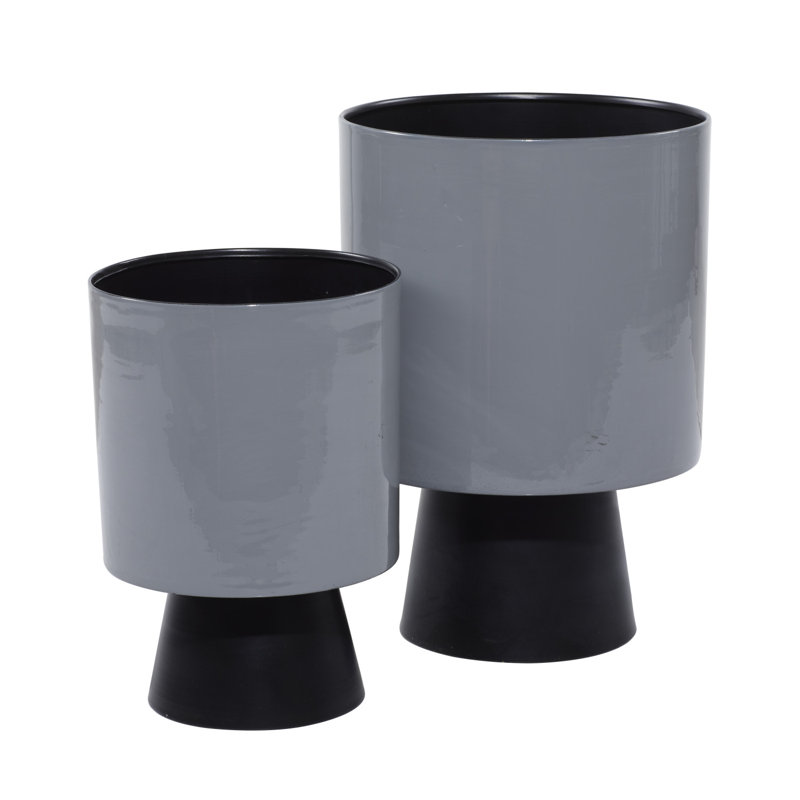 McMillian Metal Pot Planter, Gray