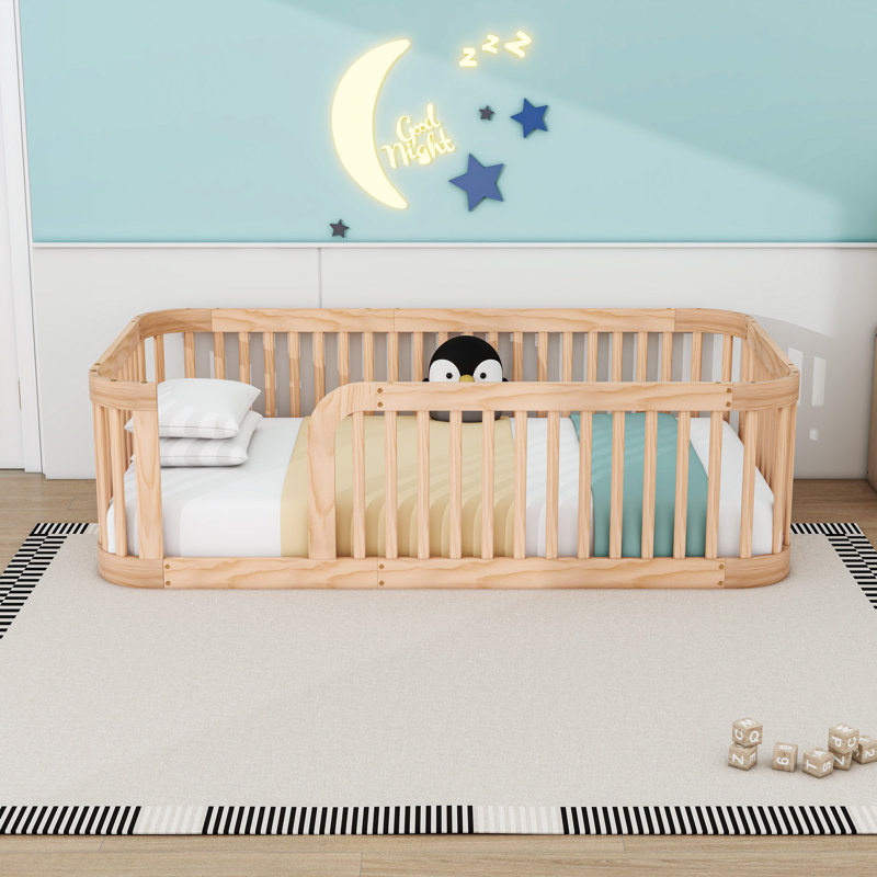 Lit simple en bois avec coins arrondis, Naturel