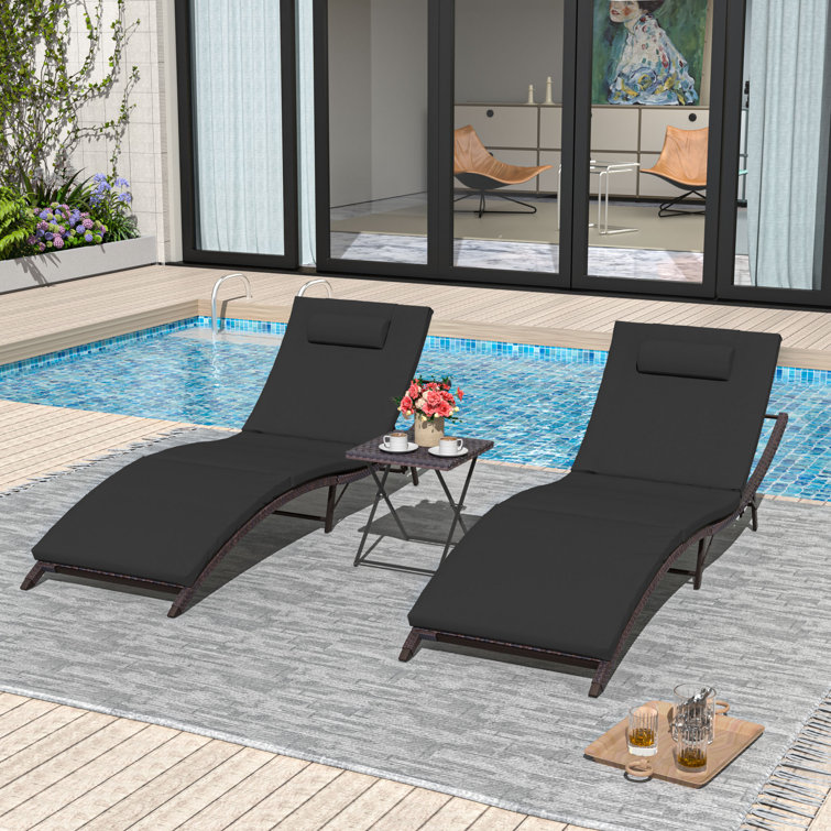 2-Piece Foldable "S"-Shaped Reclining Chaise Lounge Set With Adjustable Backrest And Foldable Rattan Coffee Table