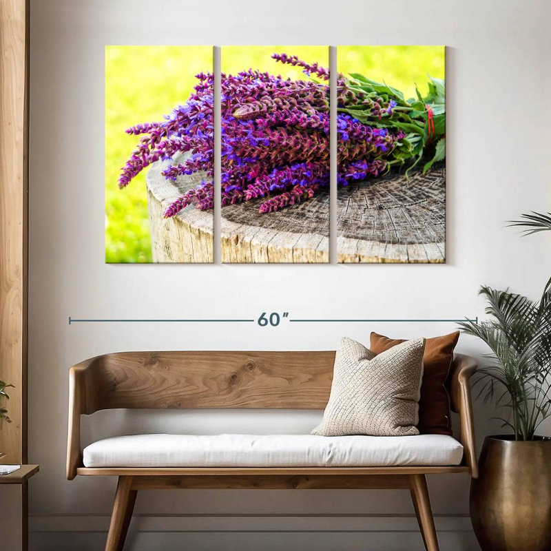 Simple Floral Bouquet, 32" H x 50" W