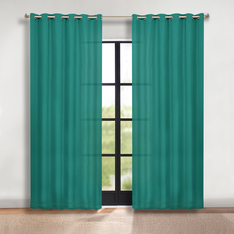 Paire de rideaux obscurcissant avec œillets Millendon, Bleu céruléen, L 70 po x L 96 po