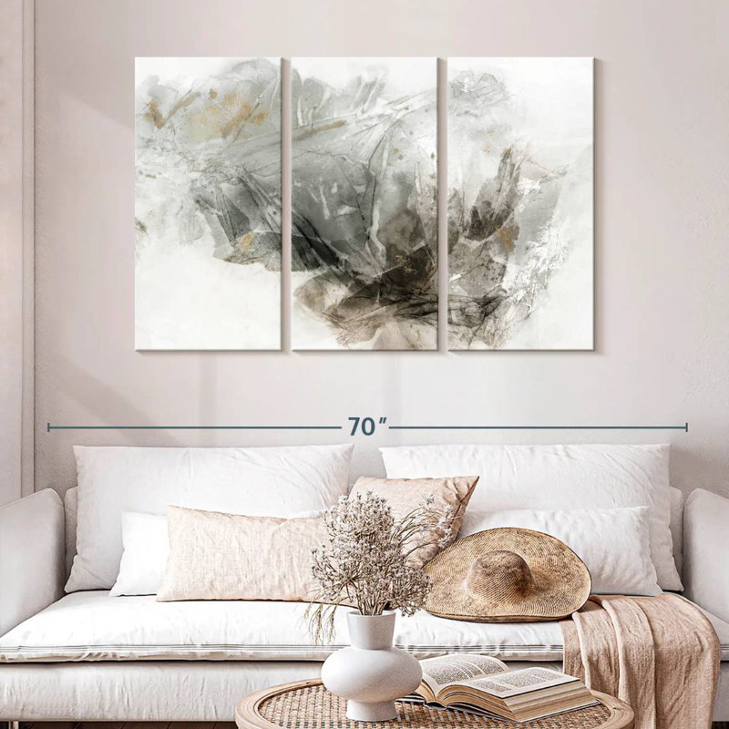 Avery Golden Intertwine, 32" H x 50" W