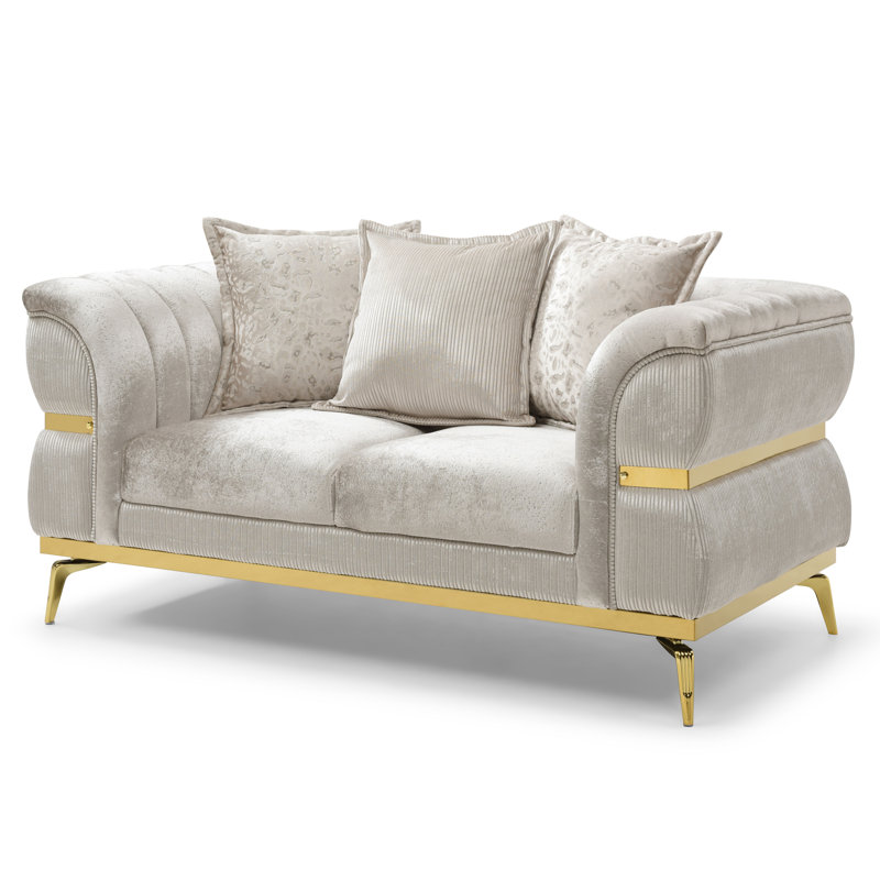 Milthon Loveseat
