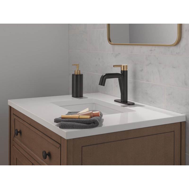 Robinet de salle de bain un trou rétractable Nicoli, robinet de lavabo de salle de bain extractible