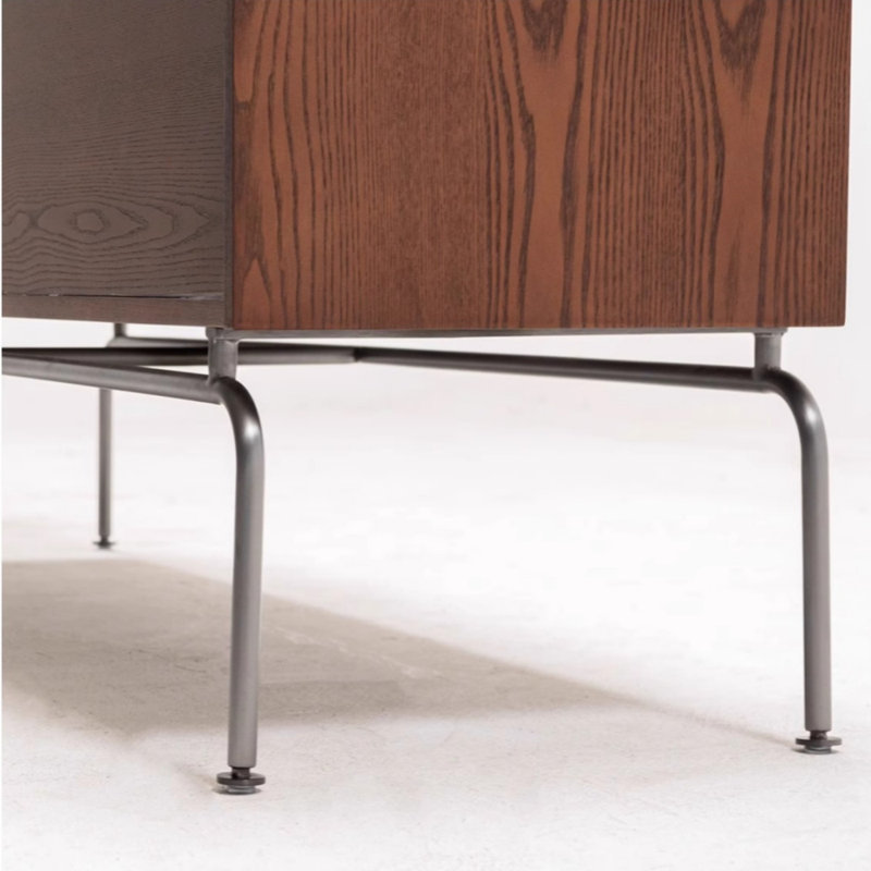 Buffet haut de gamme de style rétro