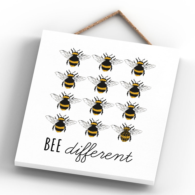 Bee Wall Décor