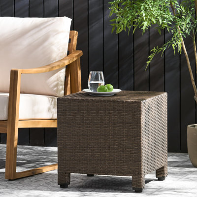 Table d'appoint, design minimaliste, l 18,16 po x P H, brun, sans table d'assemblage, 18 po x 18 po x 18 po, requis