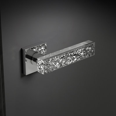 Kymi Ice Chrome/Clear Door Lever