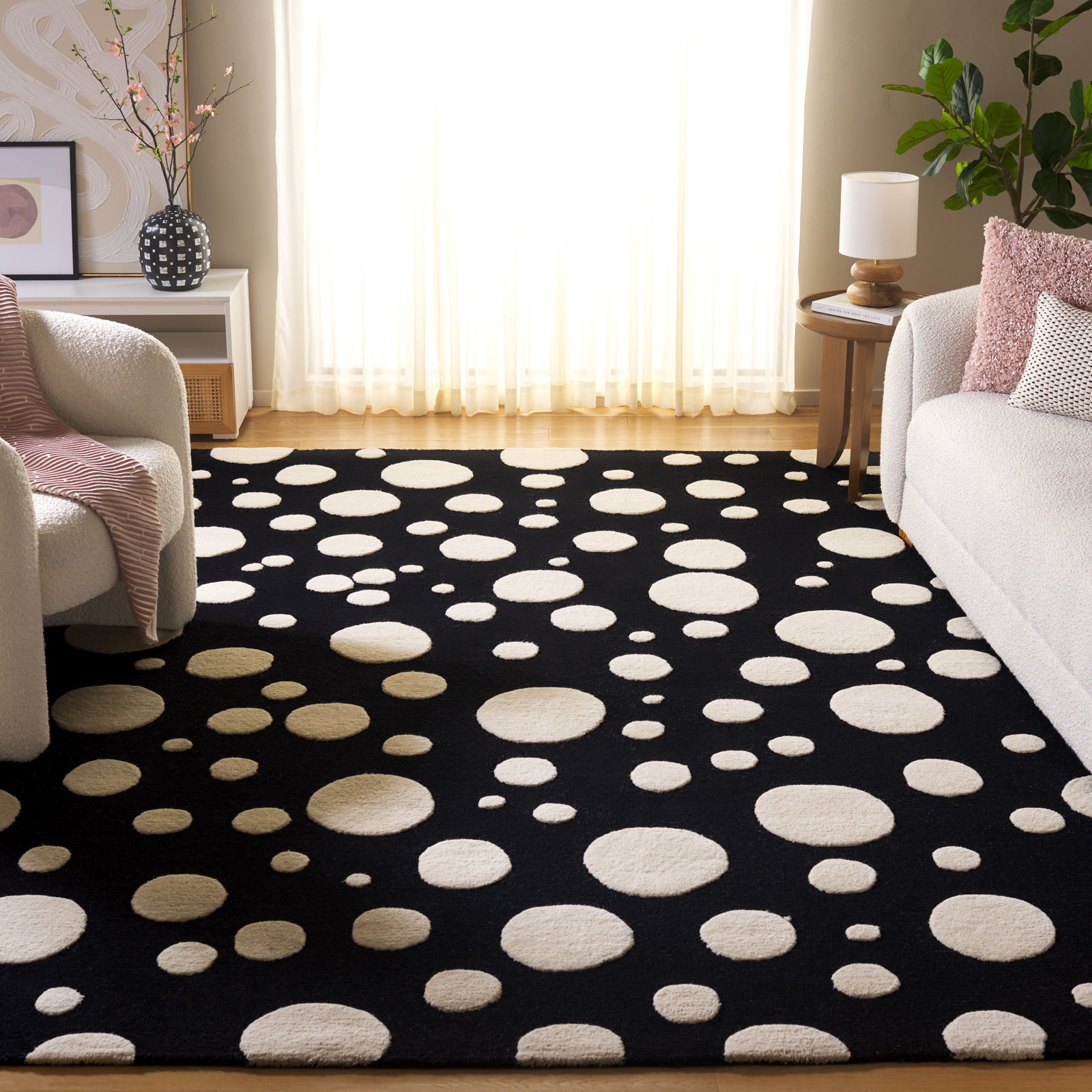 Kavika Black Ivory Hand-Woven Rug, Rectangle 8' x 10'