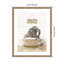 «Young Elephant in Modern Bathaign Wash Your Trunk» par Amy Peterson, reproduction d'art encadrée