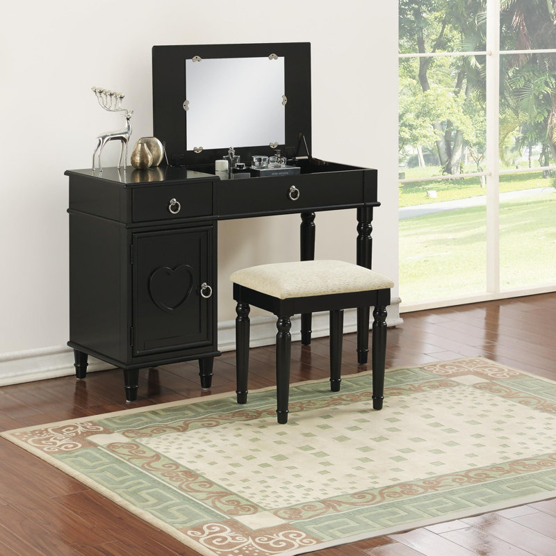 Bedroom Vanity Set w Stool