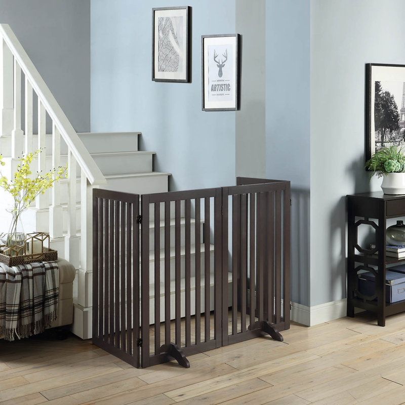 Huron Wood Free Standing Pet Gate with a Pair of Support Feet, 20"W x 36"H,4 Panels