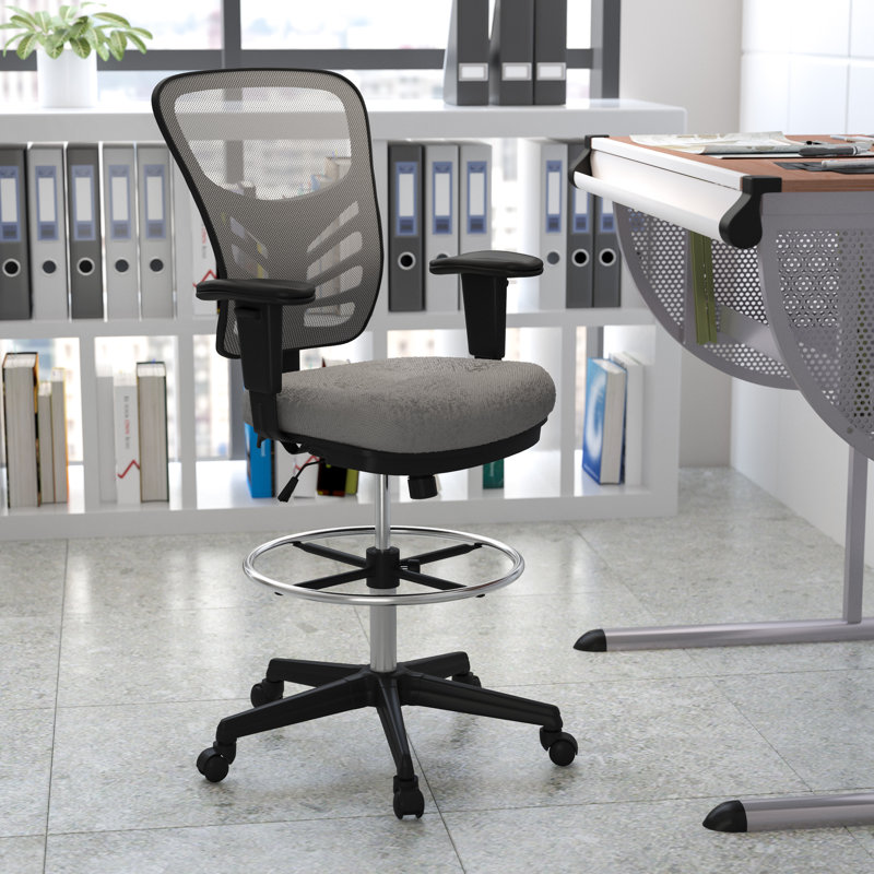 Chaise de dessinateur ergonomique à dossier moyen avec anneau de pied chromé réglable, accoudoirs réglables, Gris clair, Noir