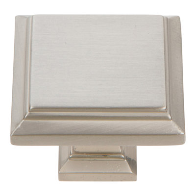 Sutton Place 1 1/4" Length Square Knob
