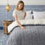 Édredon réversible en peluche gaufrée, épaisse couverture chaude moelleuse en gris, 53 po x 79 po-134487994-134487995