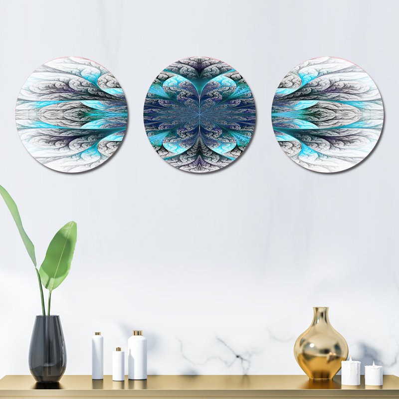 Modern Abstract Wall Decor on Metal