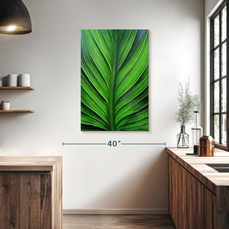 Harnek Leaf Lines, 39" H x 26" W
