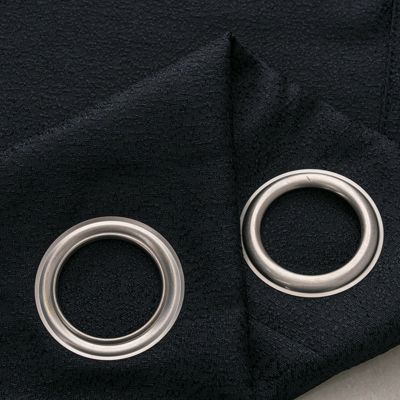 Panneau de rideau simple obscurcissant en polyester Misheel, Noir