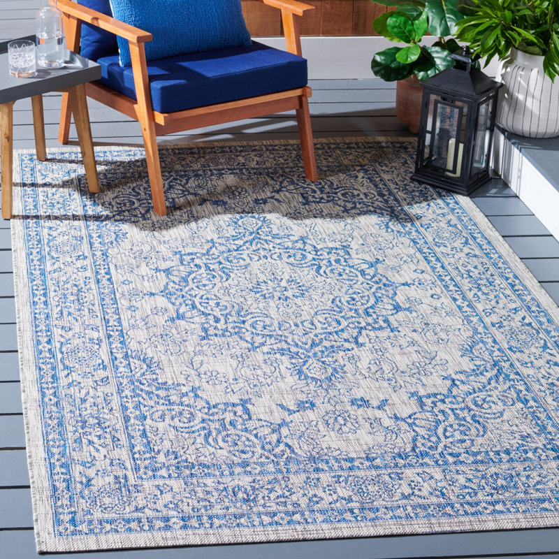 Spitler Performance Floral Indoor/Outdoor Area Rug, Rectangle 5'3" X 7'7"