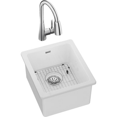 Évier de bar encastrable avec robinet L 16 po x L 19 po Elkay Fireclay