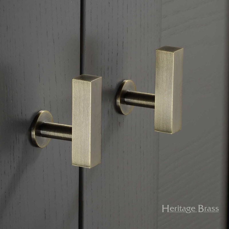 Heritage Brass Heritage Cabinet Knob Offset Square Design 44mm, Antique Brass