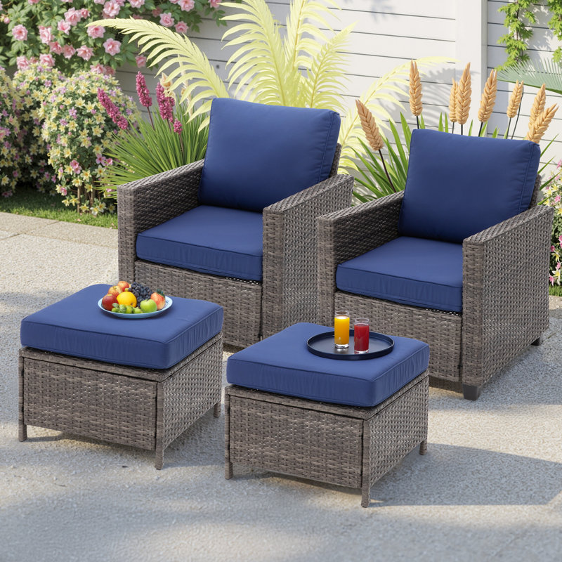 Chaise longue et repose-pieds en osier, Coussin bleu / cadre gris