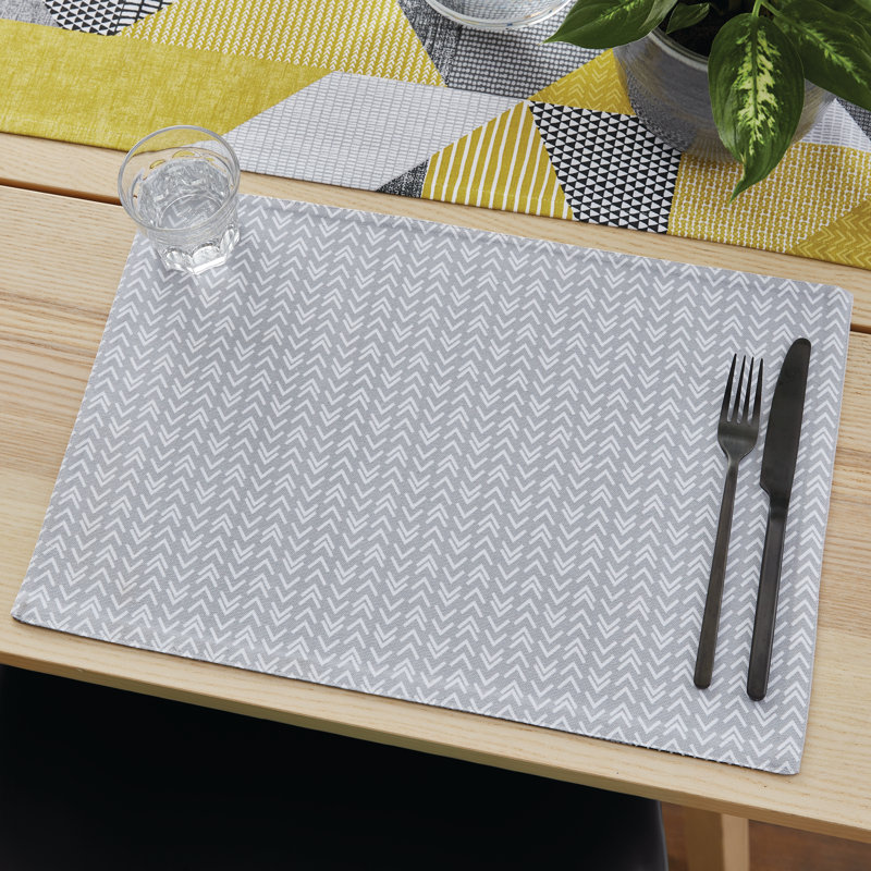 Larsson Geo Placemat Pair, Ochre