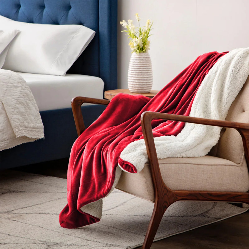 Reversible Soft Sherpa Fleece Fur Thick Dual Sided Blanket Throw, 150cm x 200cm, Burgundy