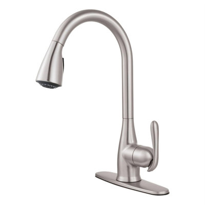 MOEN Haysfield Single Handle Deck-mount Pull-down Kitchen Faucet with Sprayer in Spot Resist Stainless