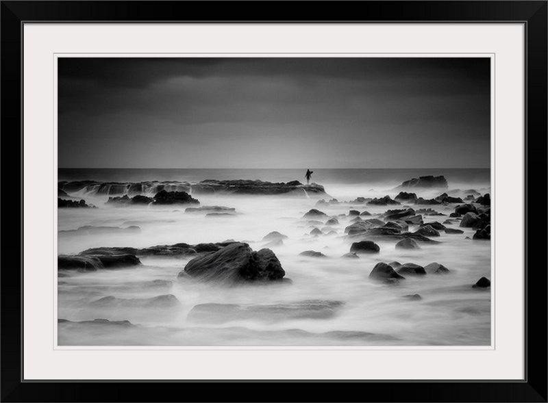 «White Silence» par Sho Shibata, reproduction de photo de Straub, H 24 po x l 32 po x P 1 po, Cadre noir