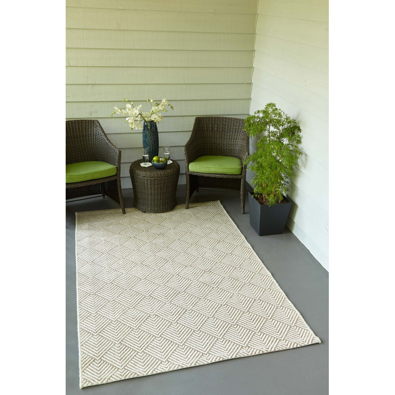 Tapis beige Rosalia, Rectangle 6 pi 7 po x 9 pi 6 po
