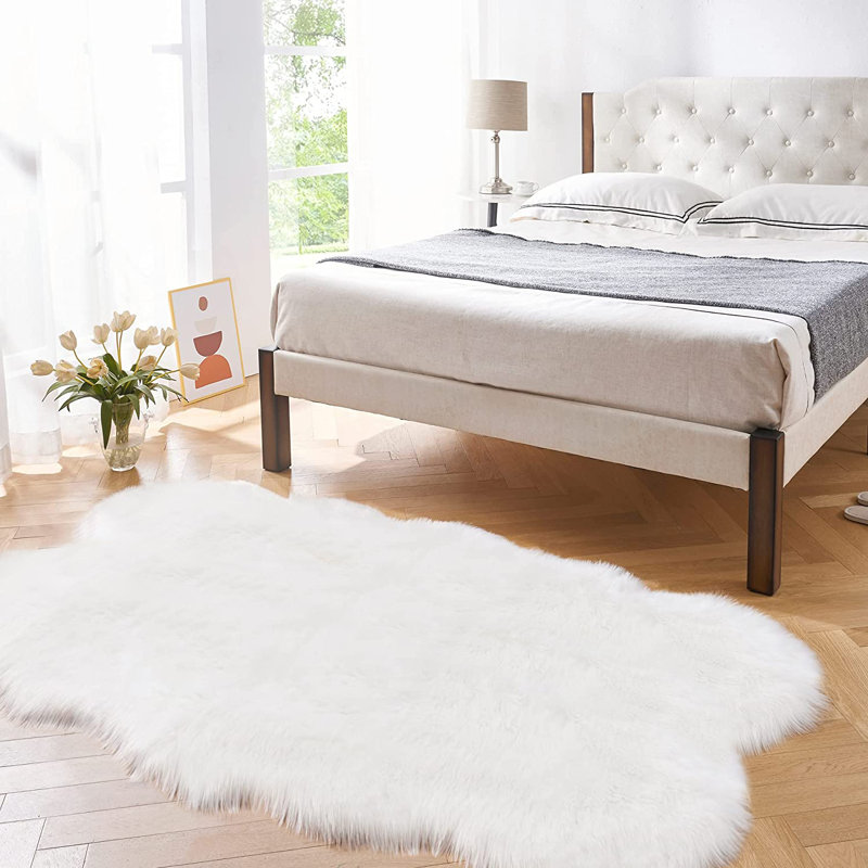 Lavallee Faux Sheepskin Shag Performance White Rug, Novelty 4' x 6'