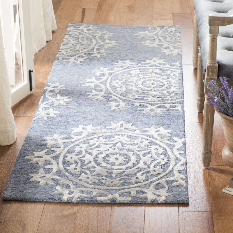 Tapis damassé en laine et viscose Rudra, Tapis de couloir 2 pi 3 po x 7 pi